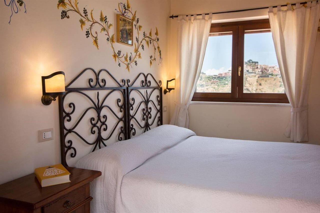 Casale Di Caterina Guest House Taormina Exterior photo